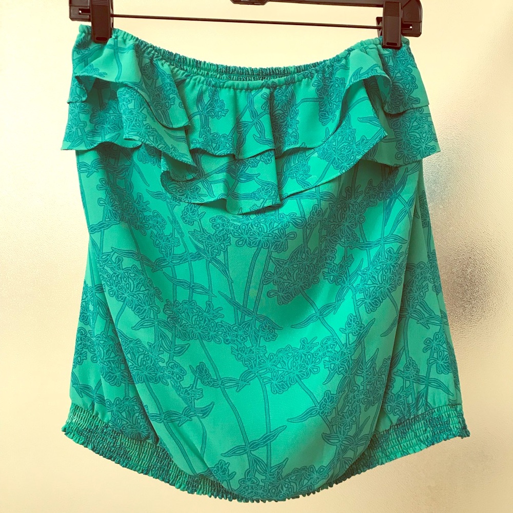 Halogen pattern tube top